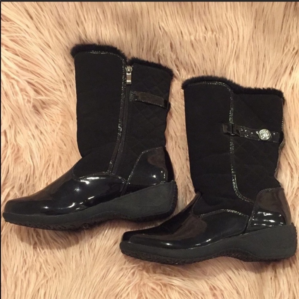 AQUATHERM by Santana Jasmine boots, size 8M Black